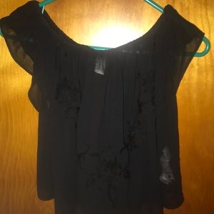 Forever 21 off the shoulder blouse (Size S)